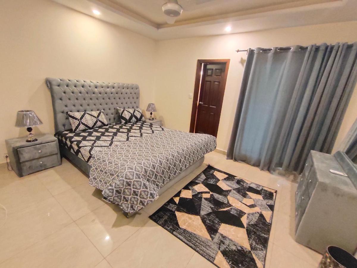 Family Friendly & Peaceful 3 Bed Apt, Free Wifi Apartment Islamabad Exterior photo